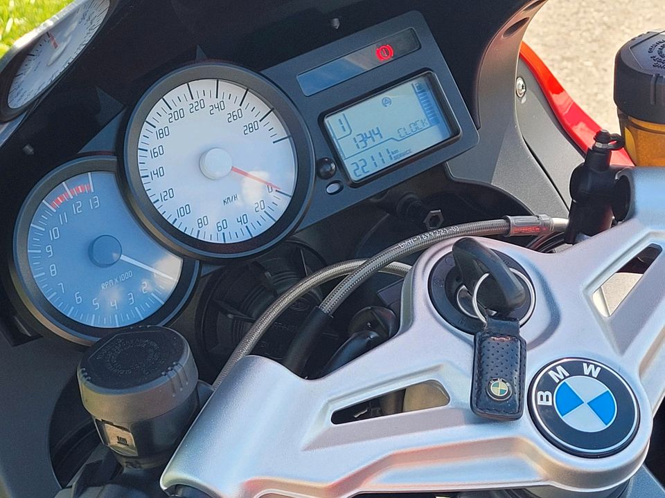 BMW K 1300 S - 2. Hand - 22.000 km - 2011 - Sehr guter Zustand! in Bruckmühl