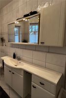 Waschtisch Waschbecken mit Unterschrank und Spiegelschrank 130cm Niedersachsen - Worpswede Vorschau