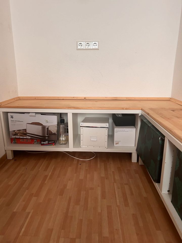 2x IKEA Besta Korpus, weiß in Köln