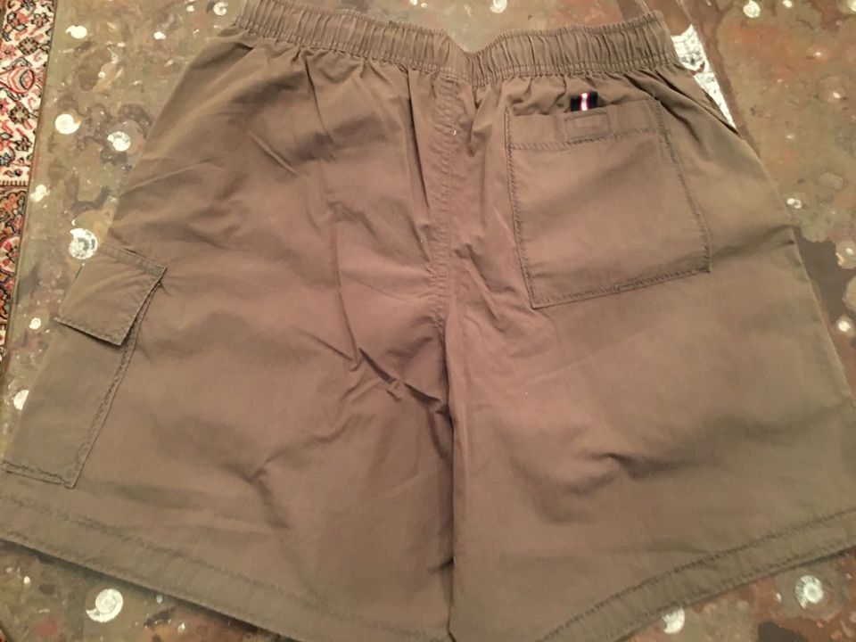 TOMMY HILFIGER Shorts Gr. S Badehose - TOP in Sinsheim