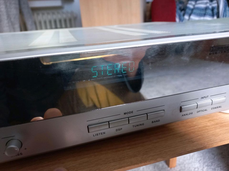 Red Star Dolby Digital Receiver AT-2300 in Garmisch-Partenkirchen