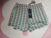 Sommerliche Shorts, Gr. 34, NEU mit ETIKETT! Nordrhein-Westfalen - Oer-Erkenschwick Vorschau