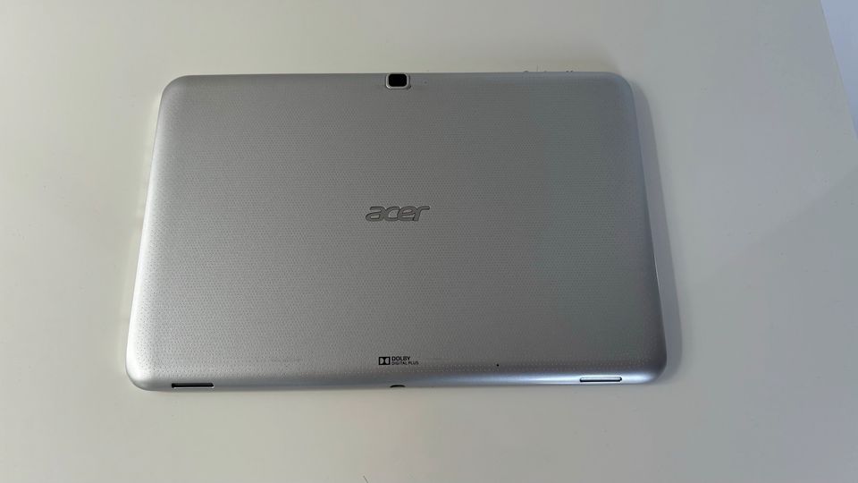 Acer Iconia Tab A700 Tablet in Söhlde