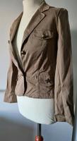 Damen Blazer von Comma Größe 34 Hessen - Biebesheim Vorschau