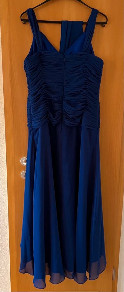 Edel Abendkleider Cocktailkleid Brautjungfern royalblau Gr. 42 in Ravensburg