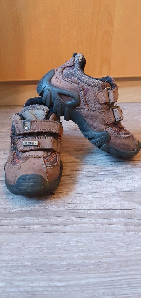 Halbschuhe/ Boots für Kleinkinder Gr. 25 von Bama in Moers