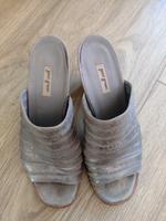 Paul Green Sandaletten Pumps Metallic Silber Schimmer 38,5 Nordrhein-Westfalen - Dormagen Vorschau