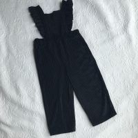 Zara Jumpsuit Overall Einteiler Romper Vintage Look Gr. 92 / 98 Nordrhein-Westfalen - Waldbröl Vorschau