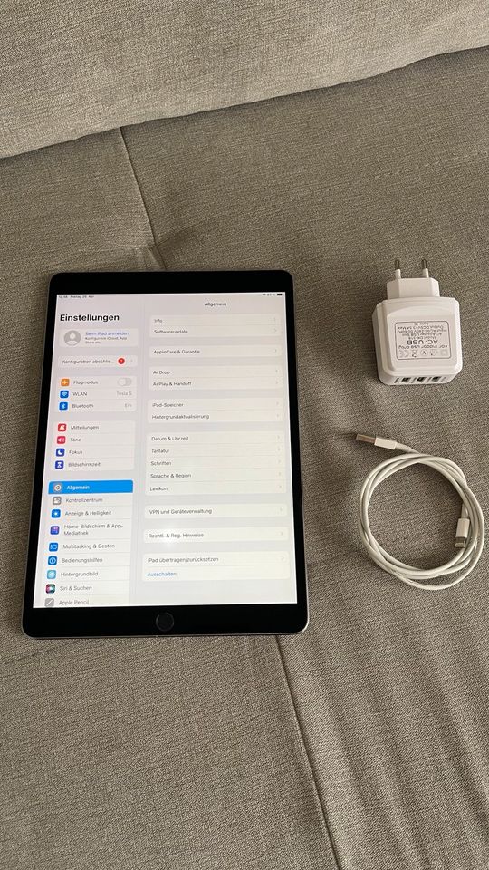 Apple iPad Pro 10.5“ 2017 120Hz Display (64GB) in Karlsruhe