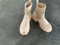 Leichte Stiefelette Creme/Lachs neu Bayern - Pfaffenhofen a.d. Ilm Vorschau