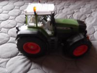 3254 Siku Traktor 1:32 Fendt 930 vario Hessen - Reichelsheim (Wetterau) Vorschau