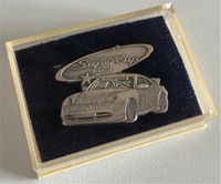 Porsche Supercup Badge Pin mit Verpackung Sachsen - Zwickau Vorschau