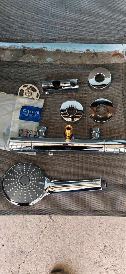 Grohe Duschsystem Vitalio 260, OVP, neuwertig in Barby