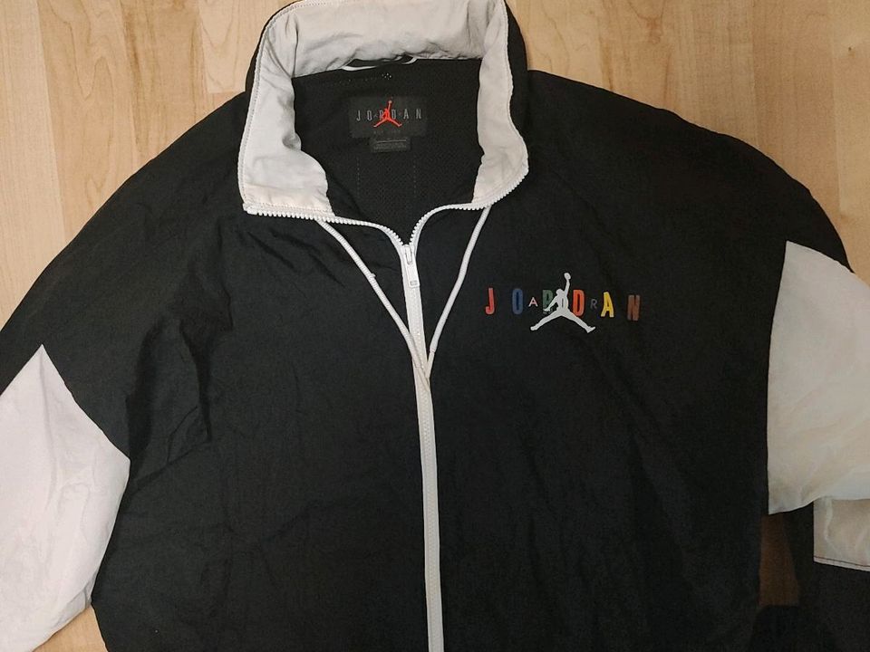 JORDAN SPORT DNA HYBRID JACKET in Wiesbaden