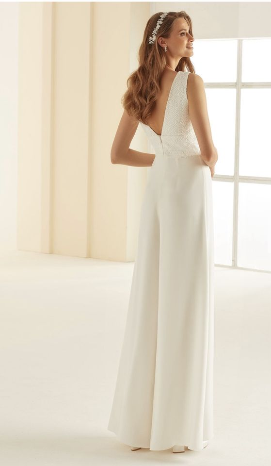 Brautkleid Jumpsuit Neu Ivory Gr. 40 Spitze Von Bianco Evento in Dinslaken