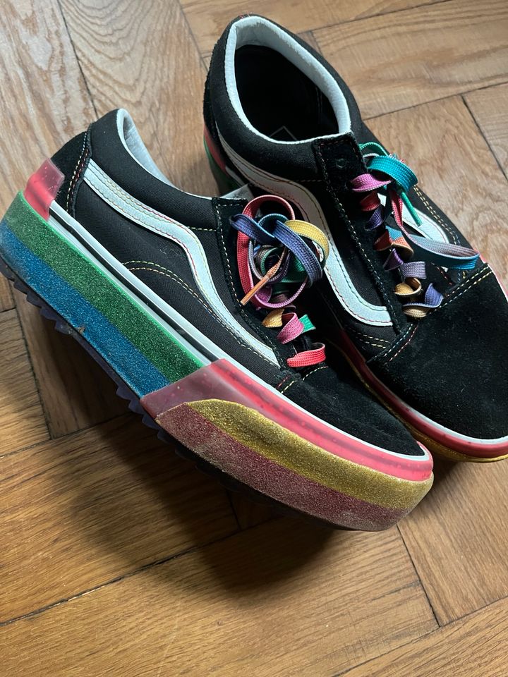 Vans Old Skool Stacked in Daaden