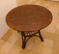 Tisch / Holztisch braun rund Durchm. ca. 80 cm Höhe ca. 65 Bayern - Bad Aibling Vorschau