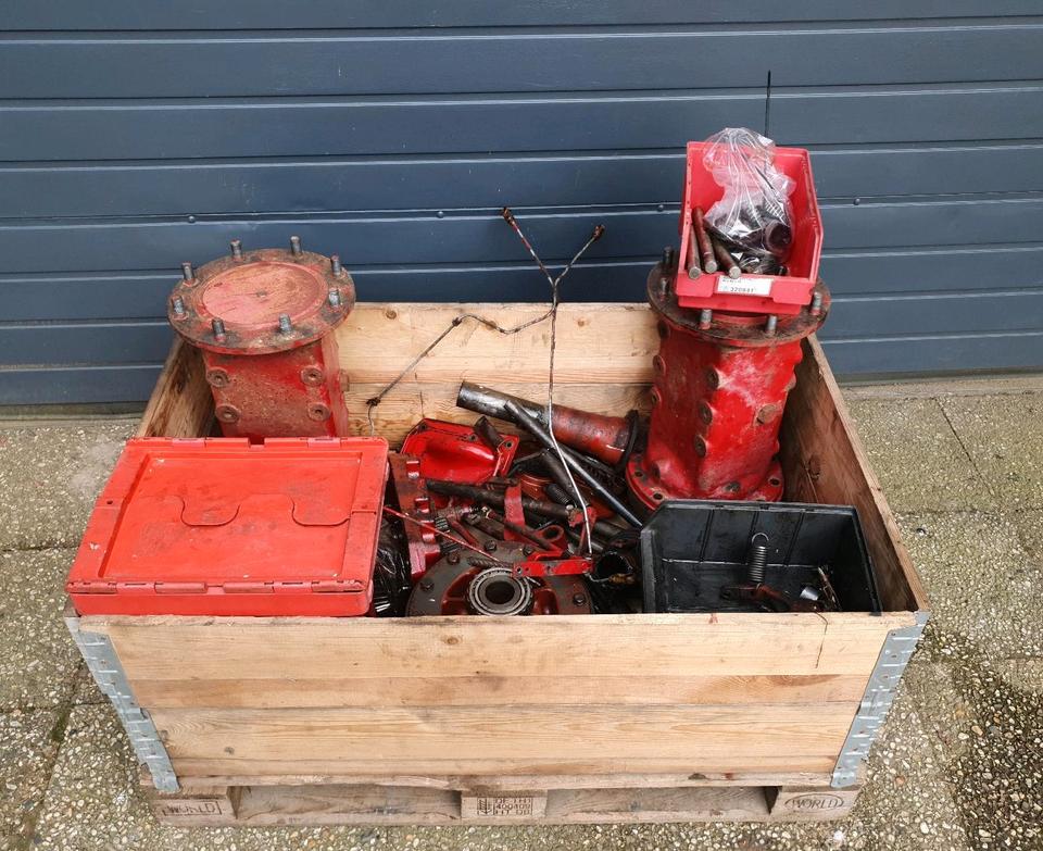 Ihc Case-IH Getriebeteile B-Fam*554*644*744*844*844-S*743*745 in Straelen