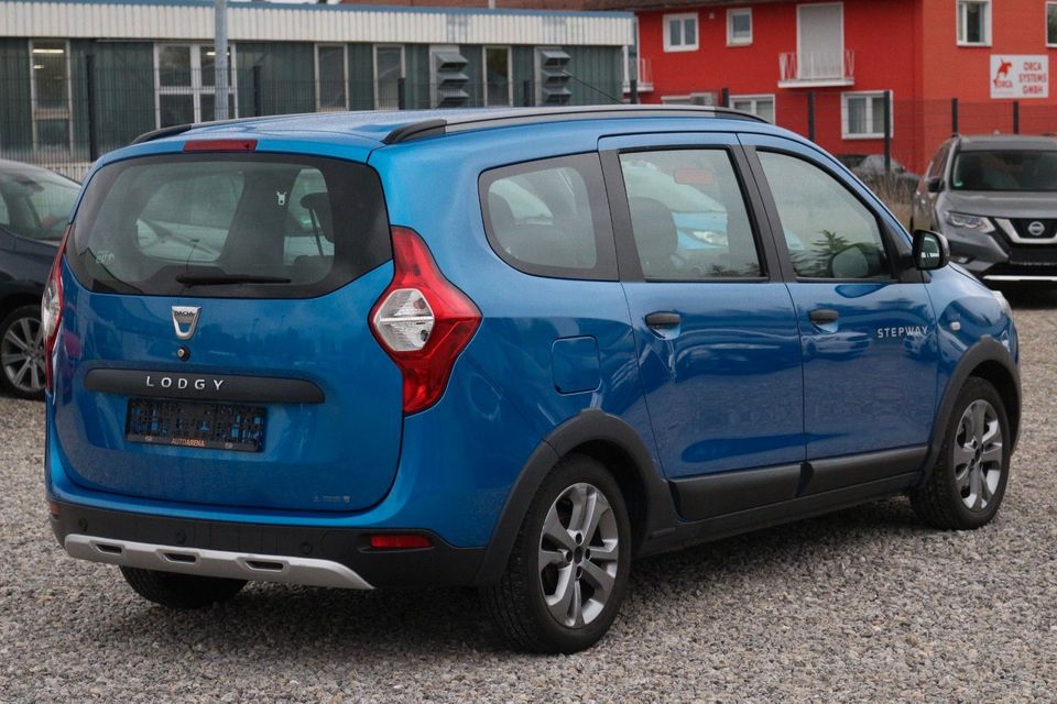 Dacia Lodgy Stepway+2.Hand+AHK+S-Heft+Navi+Klima+ in Bad Dürrheim