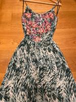 Strandkleid von Triumph Gr. S Bayern - Postbauer-Heng Vorschau