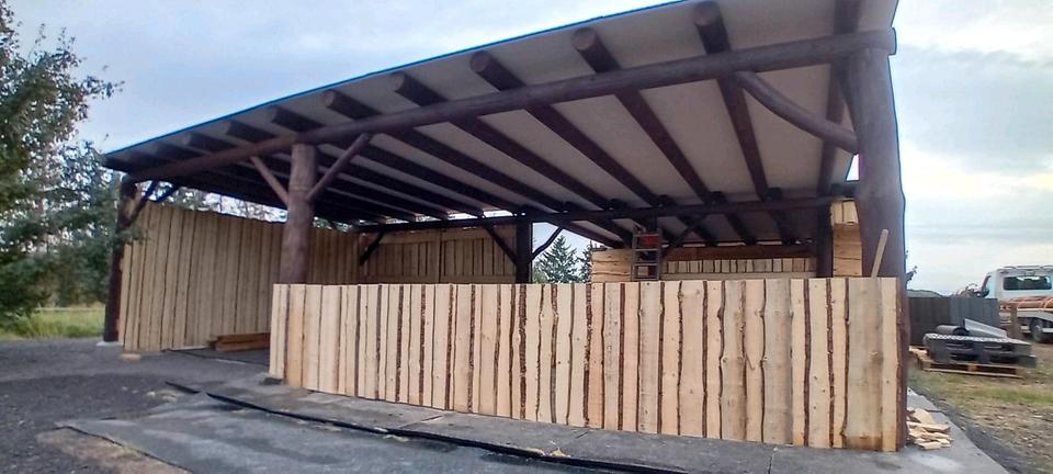 Pferdestahl Pferdehaus Terrassenüberdachung Carport Unterstand in Berlin