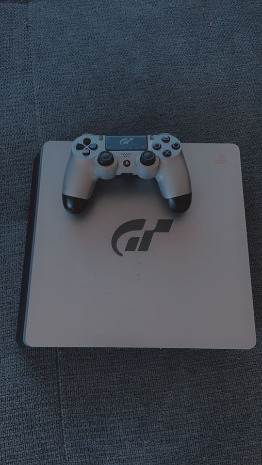 Playstation 4 -Laufwerk defekt- inkl.Controller, 7 Spiele, Kabeln in Pulheim