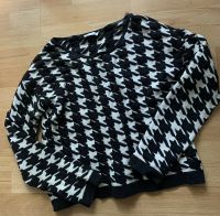 Rautenmuster  PULLOVER Schwarz/weiß Gr.M Berlin - Hohenschönhausen Vorschau