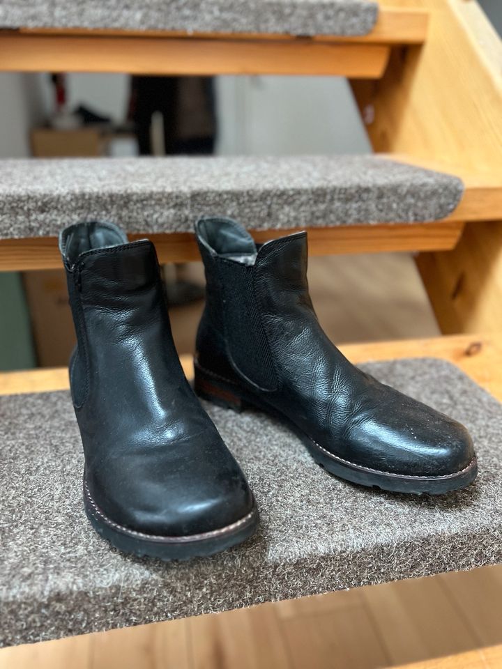 Stiefletten Boots schwarz echtes Leder Gr. 40 in Berlin