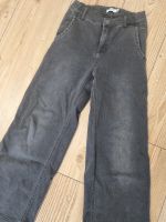 *Name it, weite Jeans, 140, grau/schwarz, Top* Nordrhein-Westfalen - Willich Vorschau