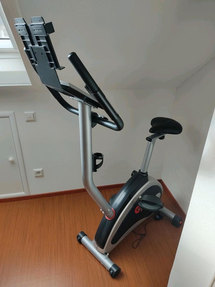 Hometrainer Fahrrad Sportgerät in Wangen im Allgäu