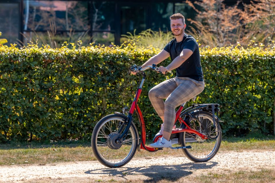 Van Raam "Balace 51 cm " Tiefeinsteiger Fahrrad mit E-Antrieb in Emden