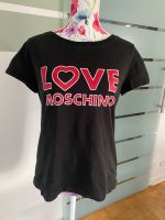 Love moschino Gr M schwarz rote Aufschrift top Nordrhein-Westfalen - Leichlingen Vorschau