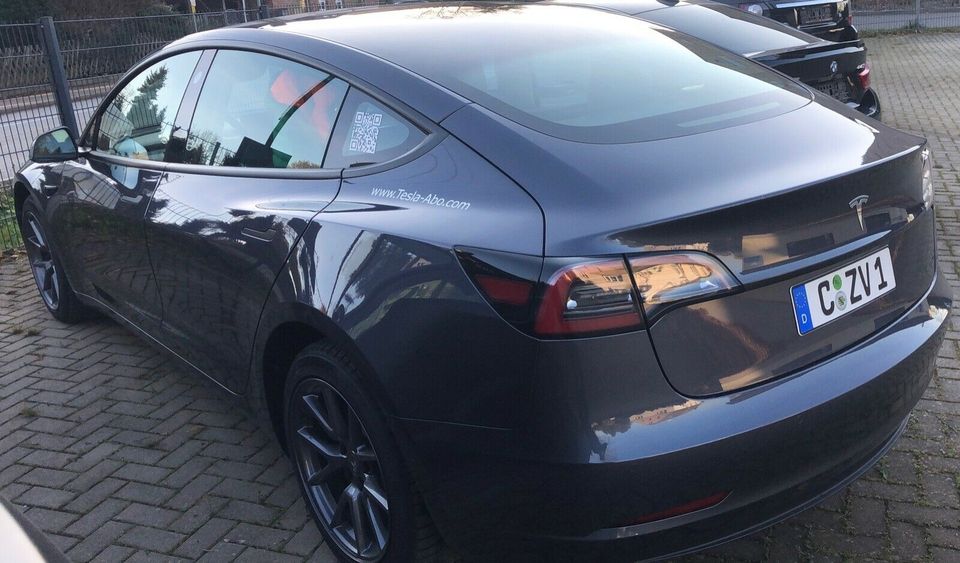 Tesla Model 3 Abo / Schnupper-Miete / Mieten / Beratung E-Mobil in Mittelbach