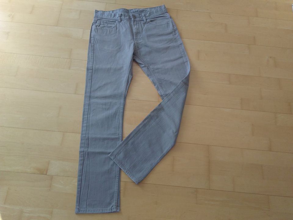 Mega lässige Jeans 30 M (s.Maße!) Hell-Grau - Slim fit - 5-Pocket in Prutting