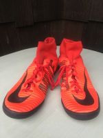 NIKE Sportschuhe Fußballschuhe Hallenschuhe Sockenschuhe Gr. 44,5 Bayern - Ebern Vorschau