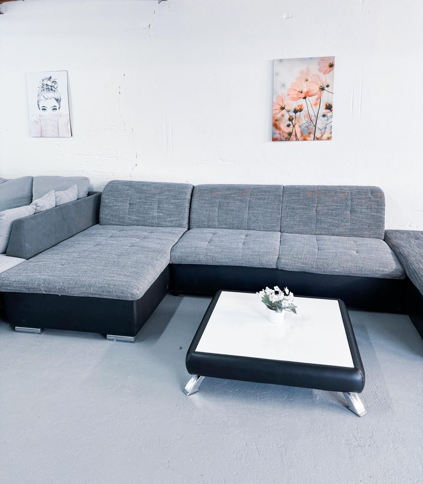 Sofa mit Schlaffunktion in Hannover