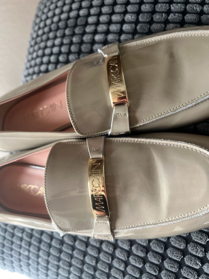 Marc Cain Loafer/ Halbschuhe in Eichenau