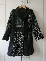 Damen Mantel, schwarz mit Aplikationen Thüringen - Probstzella Vorschau