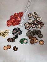 Je 8 Dart Buttons, ca 2,5 cm, zum Aufkleben, sortiert Niedersachsen - Oldenburg Vorschau