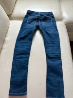 Jeans H&m jeggings 128 dunkelblau skinny Strech Kr. München - Ottobrunn Vorschau