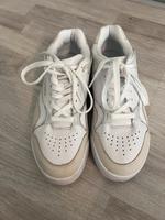 LACOSTE DAMENSNEAKER -NAGELNEU- Mitte - Wedding Vorschau