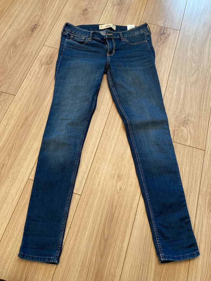 Hollister Jeans Skinny Damen dunkelblau in Bayern - Dietersburg | eBay  Kleinanzeigen ist jetzt Kleinanzeigen