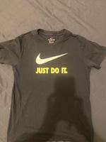 -T-Shirt M Berlin - Hellersdorf Vorschau