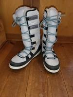 KAMIK WINTERSCHUHE GR.38 WASSERDICHT WARM REIßVERSCHLUSS WEIß TOP Hessen - Kassel Vorschau