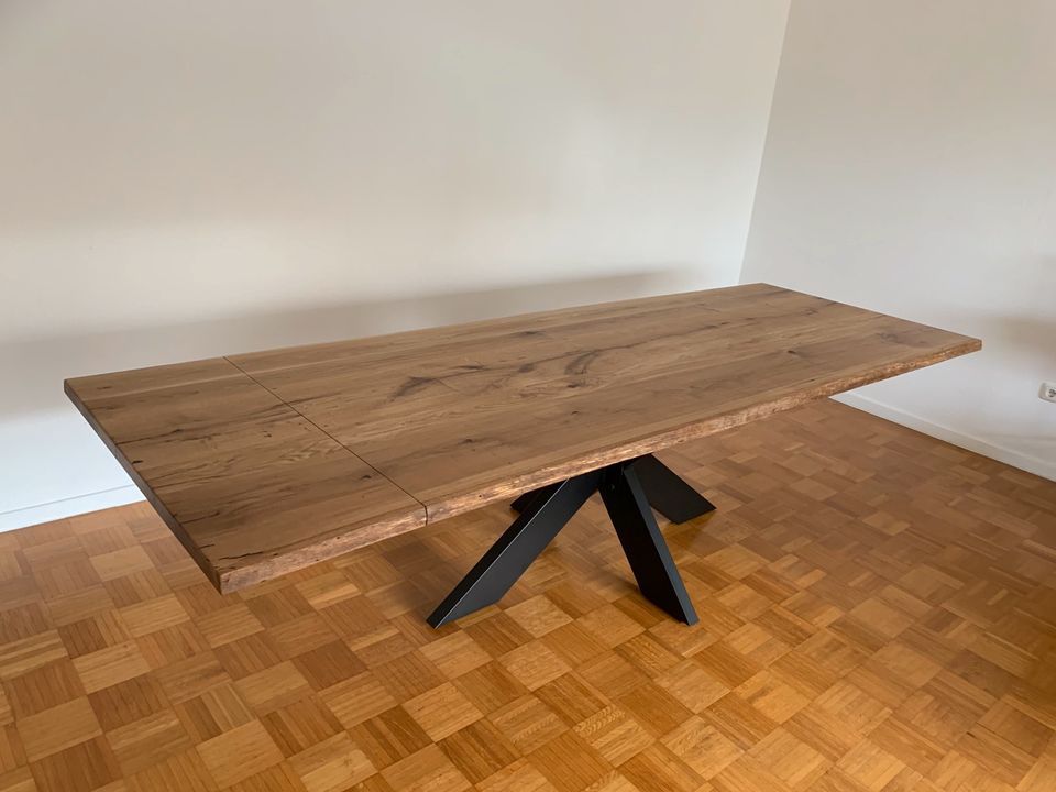 Massiv Eiche Tisch Baumtisch Ausziehbar Esstisch 220-300x100cm in Königswinter