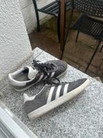 Adidas Gazelle 38 dunkelgrau Sneaker Sportschuhe Turnschuhe Baden-Württemberg - Fellbach Vorschau