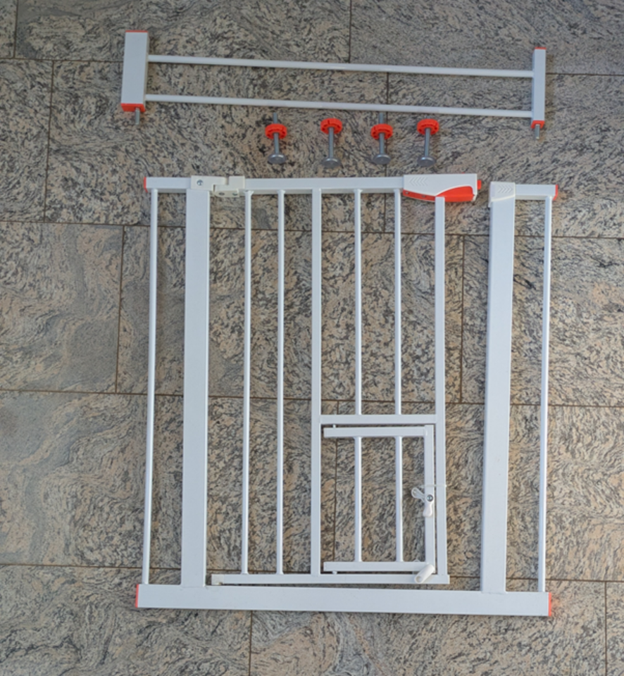 Kidiz Absperrgitter Babygitter zum klemmen Treppengitter in Aying