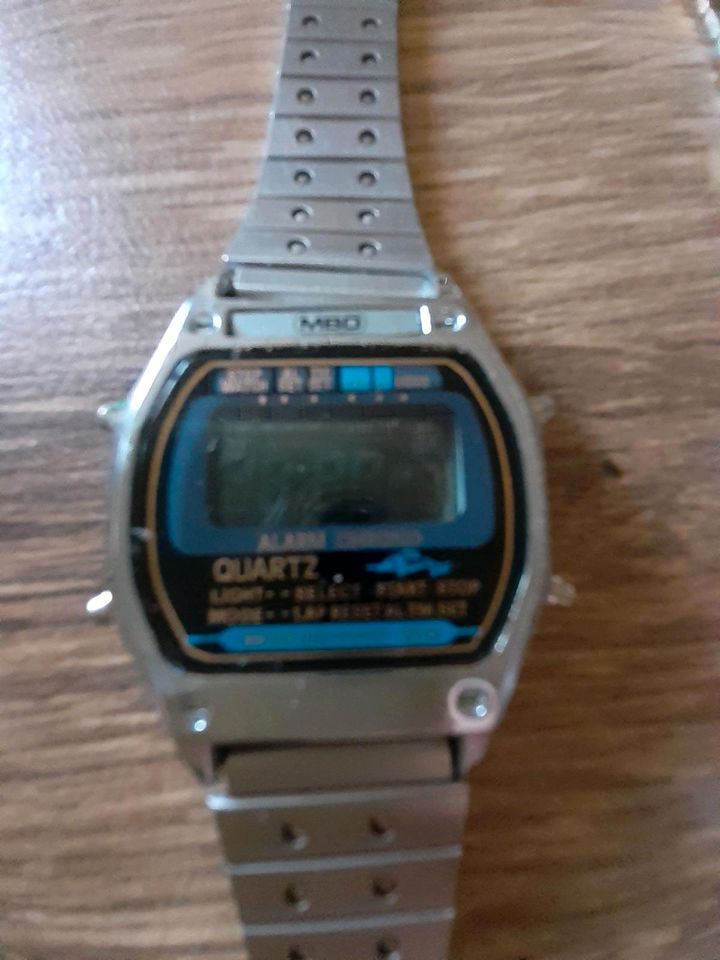 Armbanduhr Quartz 80er Jahre vintage in Bismark (Altmark)