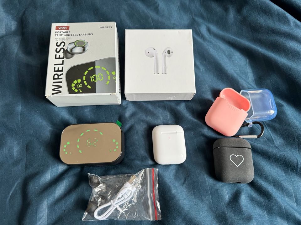 Bluetooth Kopfhörer mit Karton und Ladekabel & Hüllen in Pasewalk