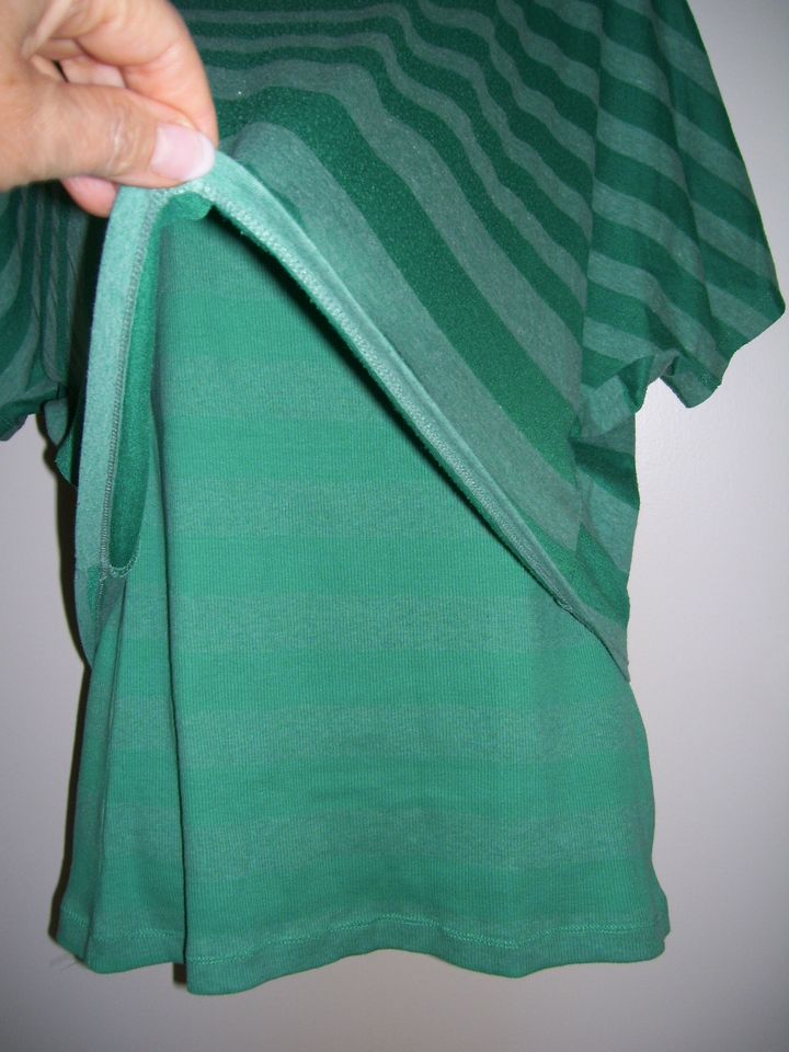 2x Shirt Grün gestreift Rundhals Gr. L/XL Trägershirt+Übershirt in Berlin